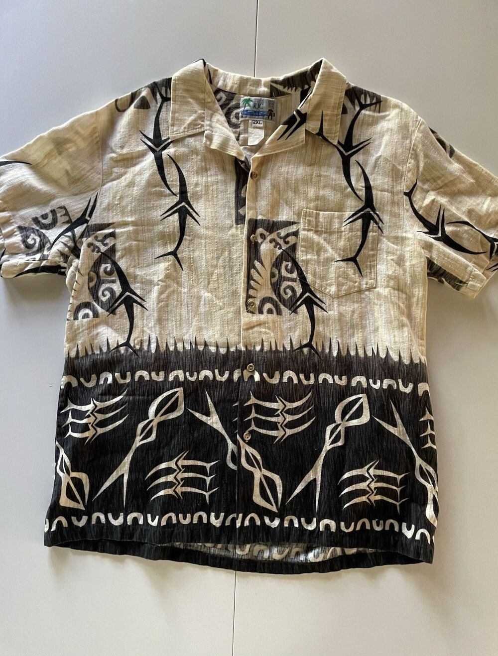 Vintage 80’s 2XL RJC LTD Cotton Hawaiian Tribal Print Button Down Shirt